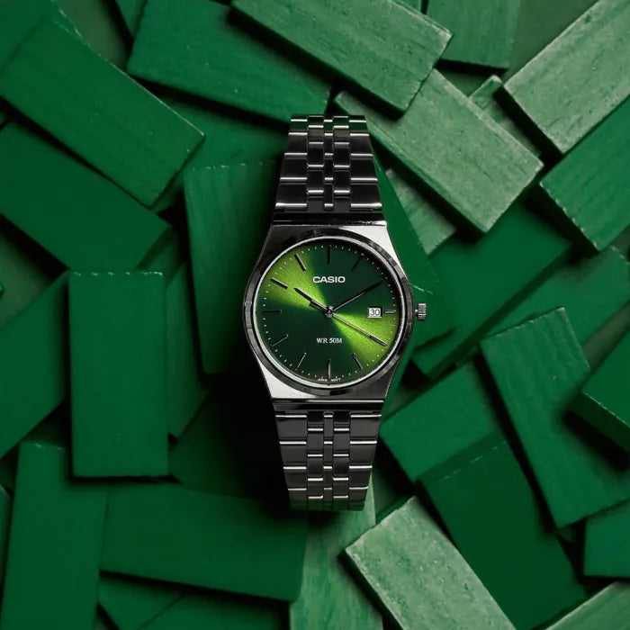 Men's Watch Casio – Green & Silver Stainless Steel Quartz (Ø 35 mm)